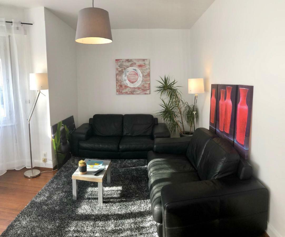 Grand 3 Pieces Stationnement Gratuit Dans La Rue Appartement Straatsburg Buitenkant foto