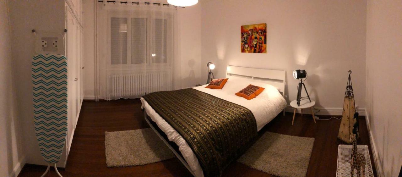Grand 3 Pieces Stationnement Gratuit Dans La Rue Appartement Straatsburg Buitenkant foto