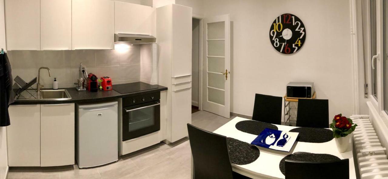 Grand 3 Pieces Stationnement Gratuit Dans La Rue Appartement Straatsburg Buitenkant foto